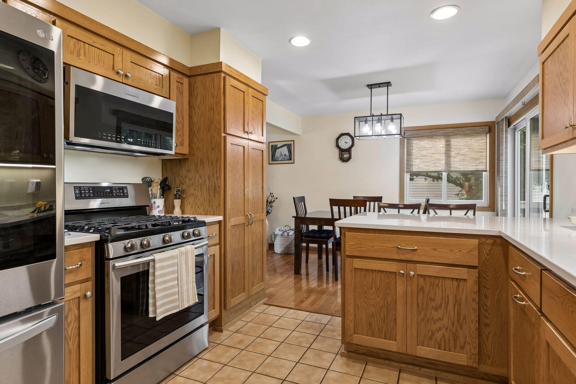 2525 Blomquist Avenue