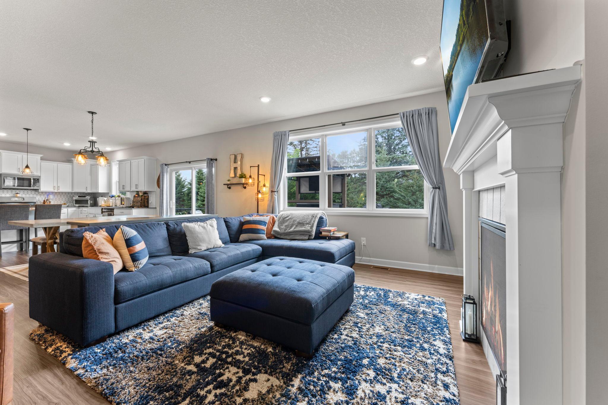 1420 Summit Court