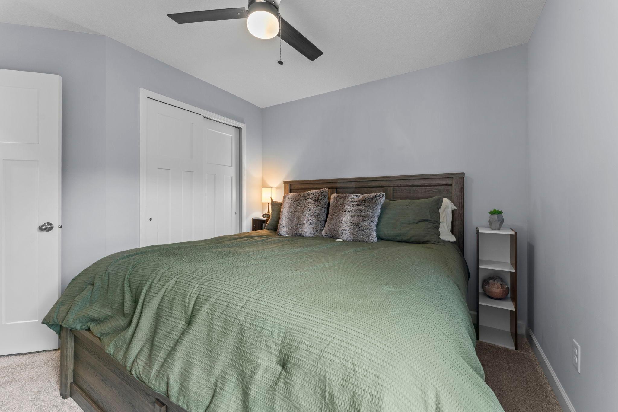 1420 Summit Court