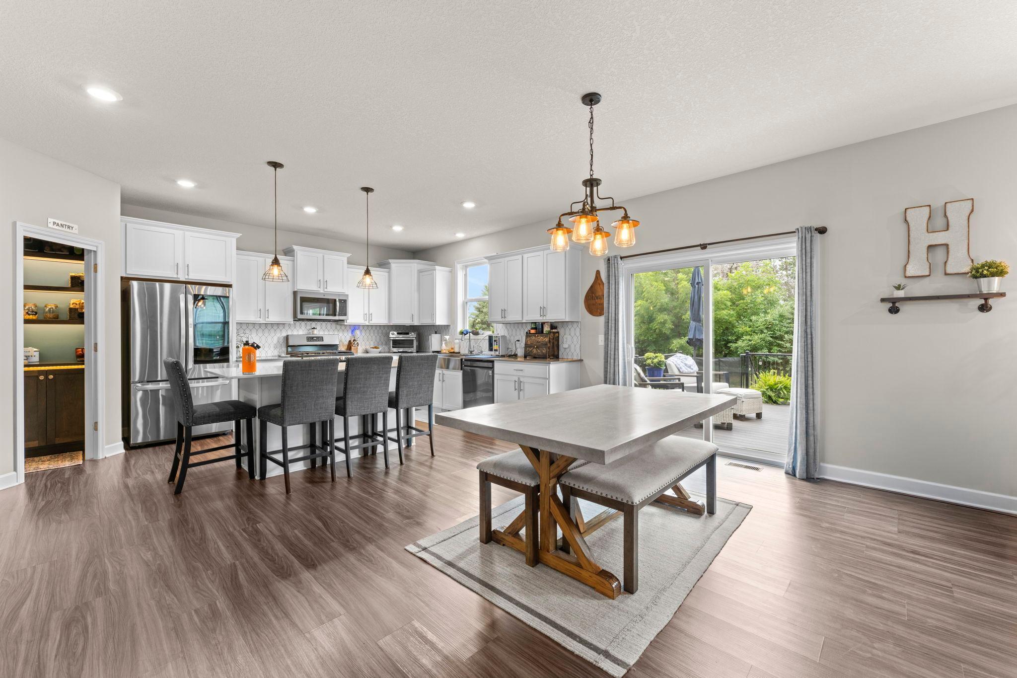 1420 Summit Court