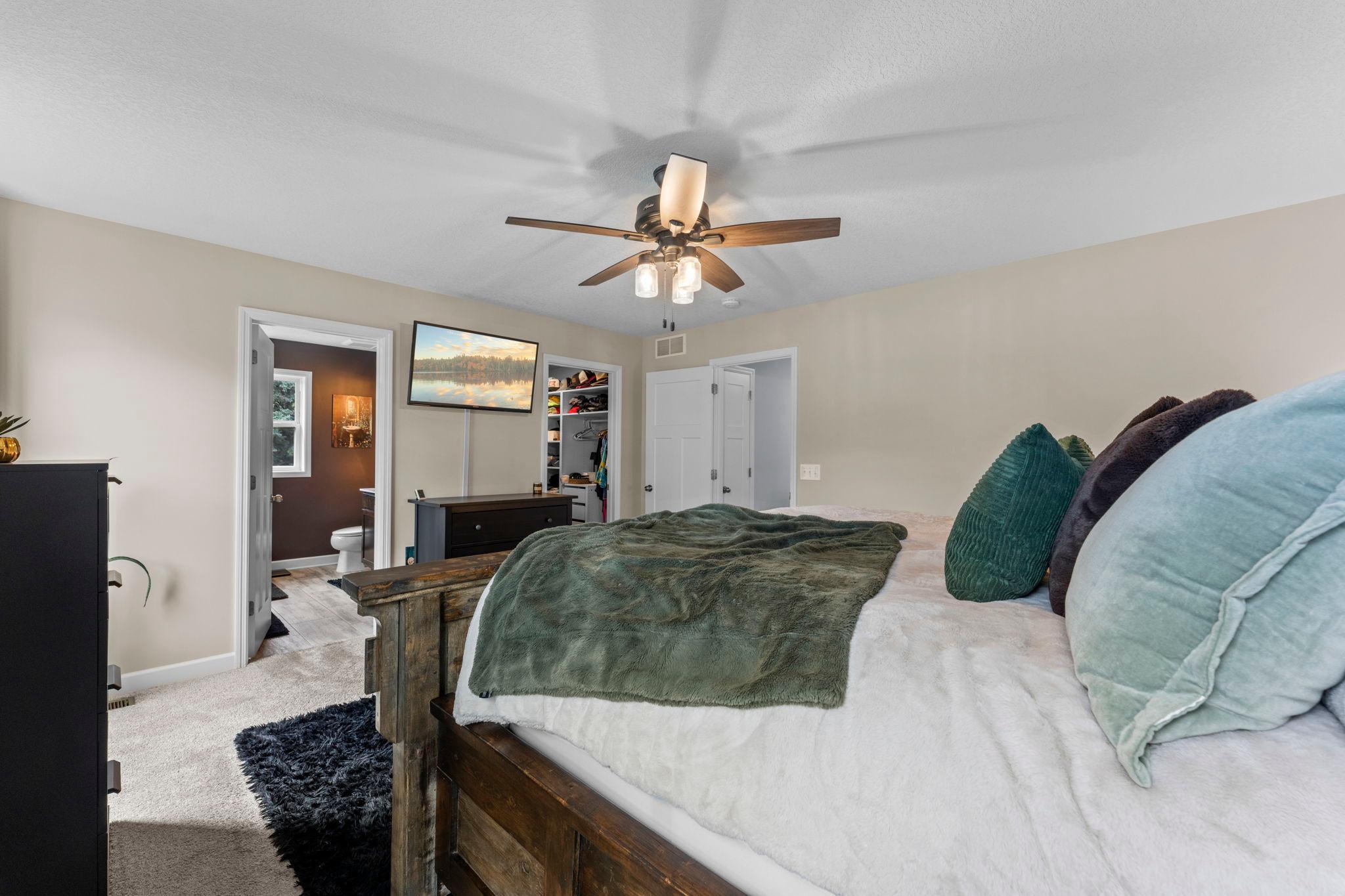 1420 Summit Court