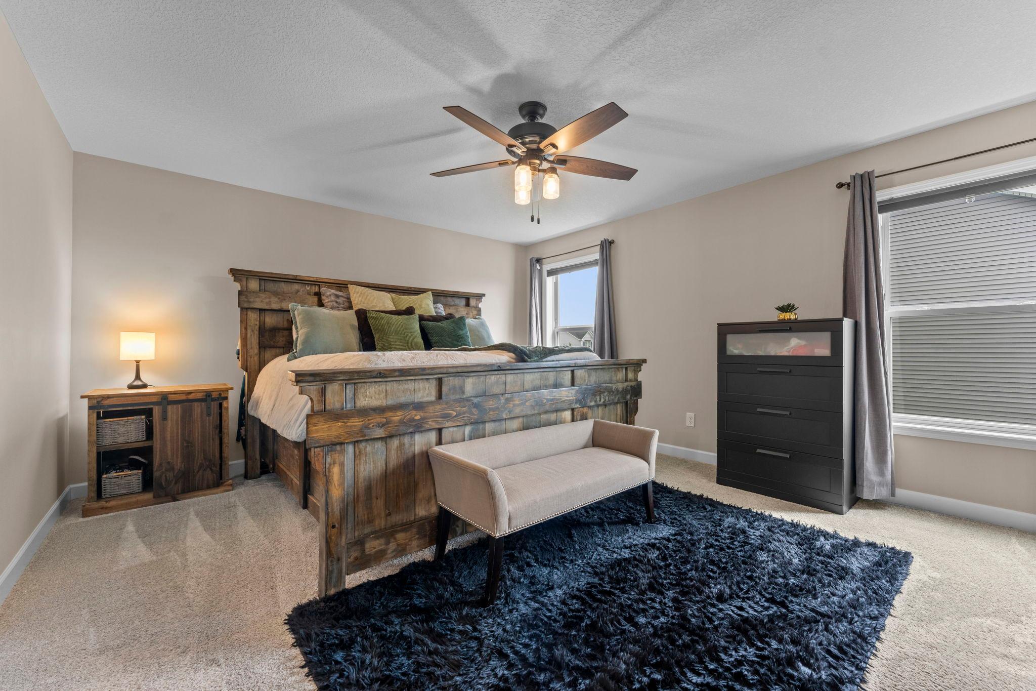 1420 Summit Court
