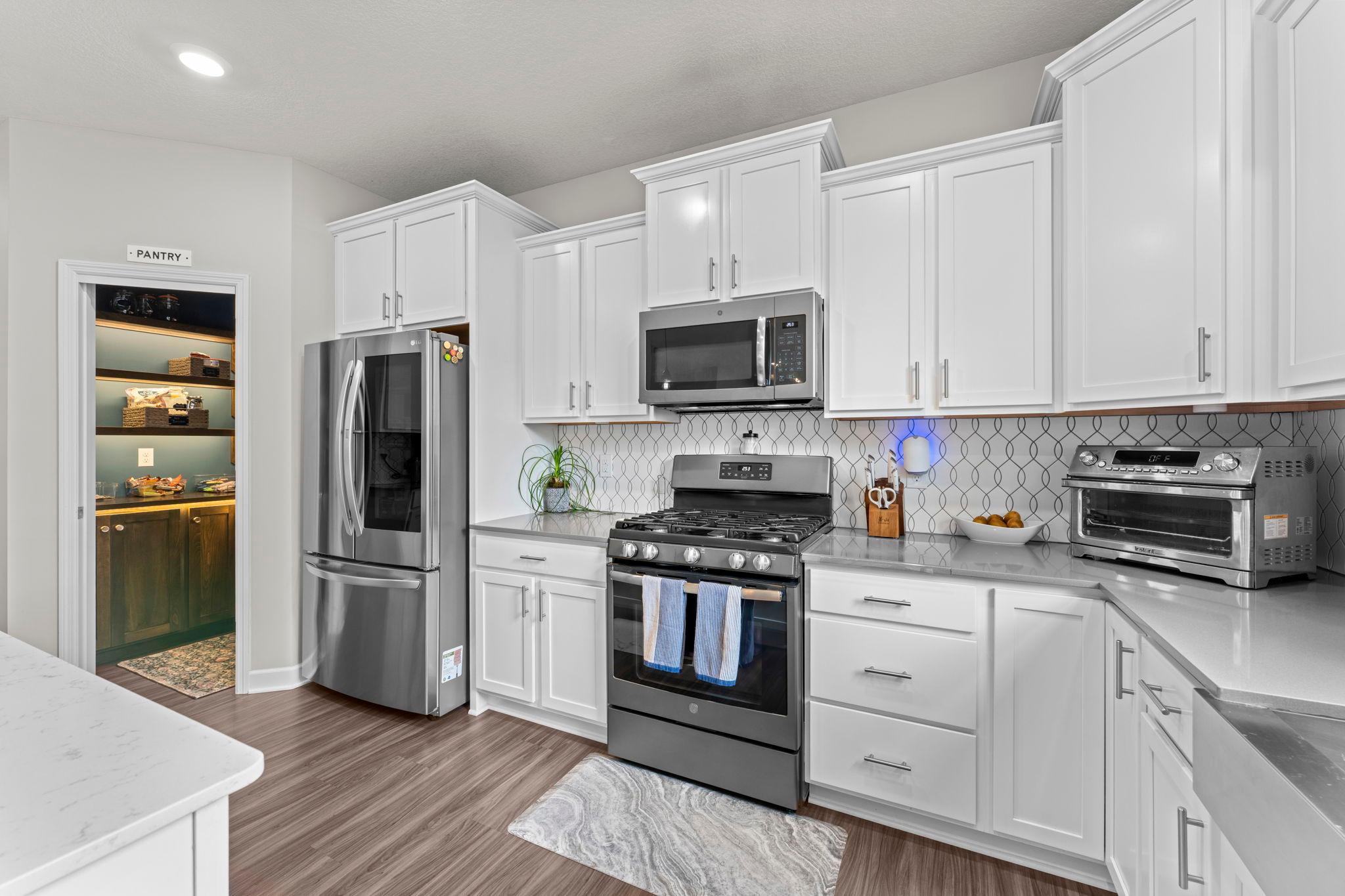 1420 Summit Court
