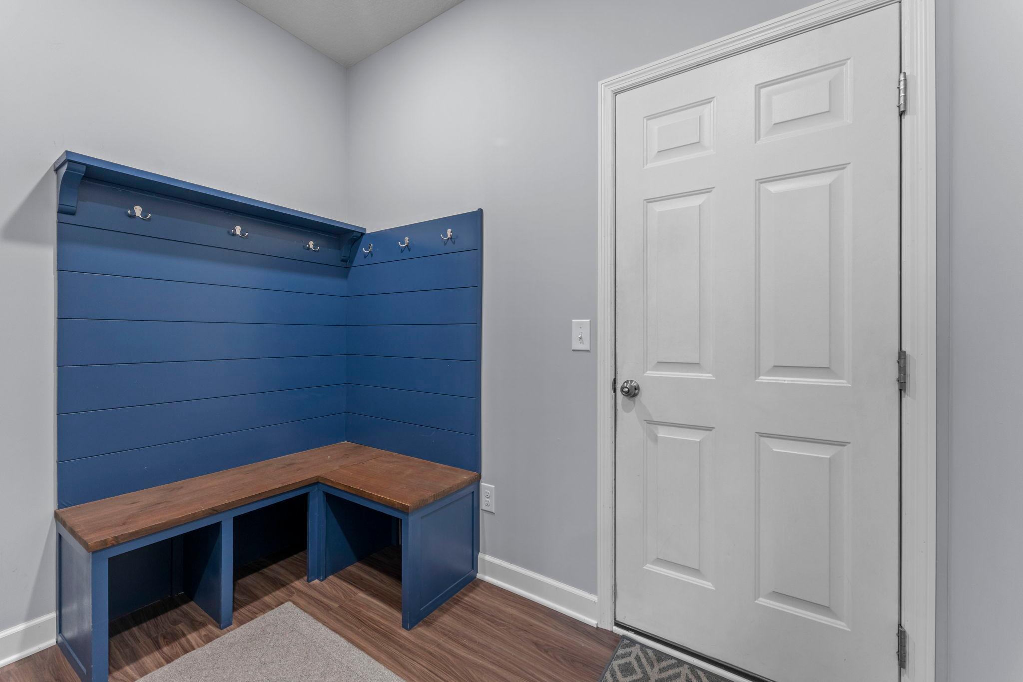 1420 Summit Court