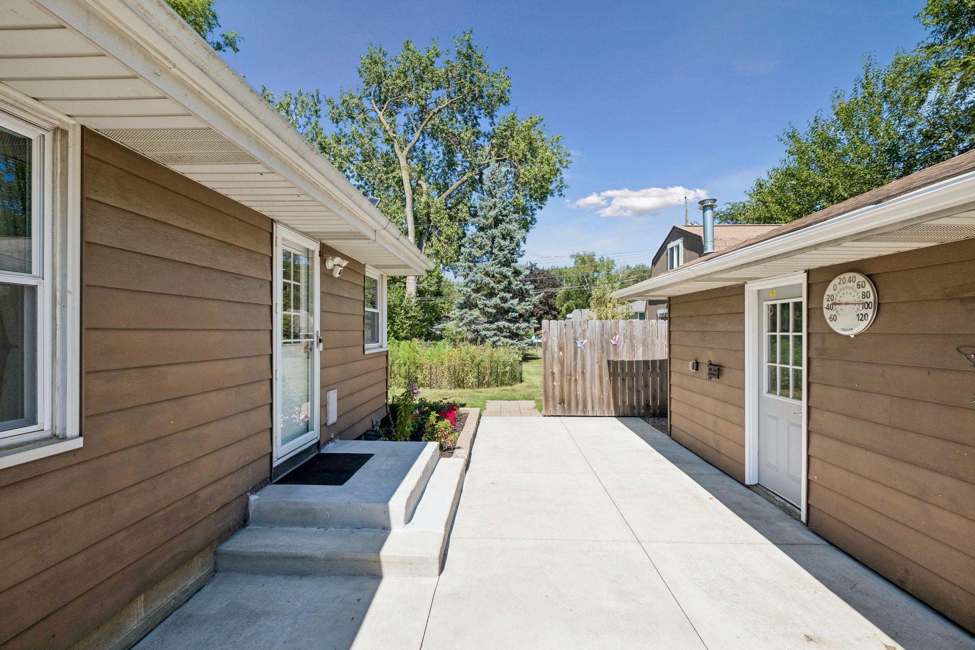 2400 W 110th Street