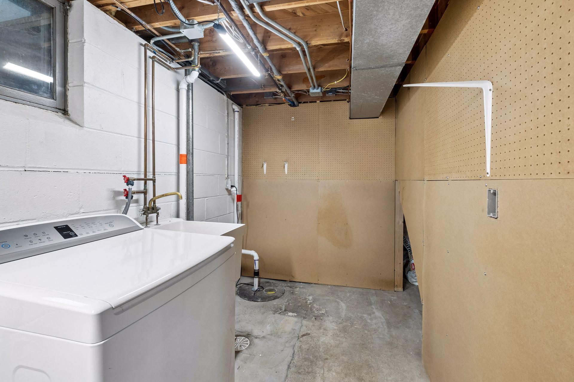 2400 W 110th Street