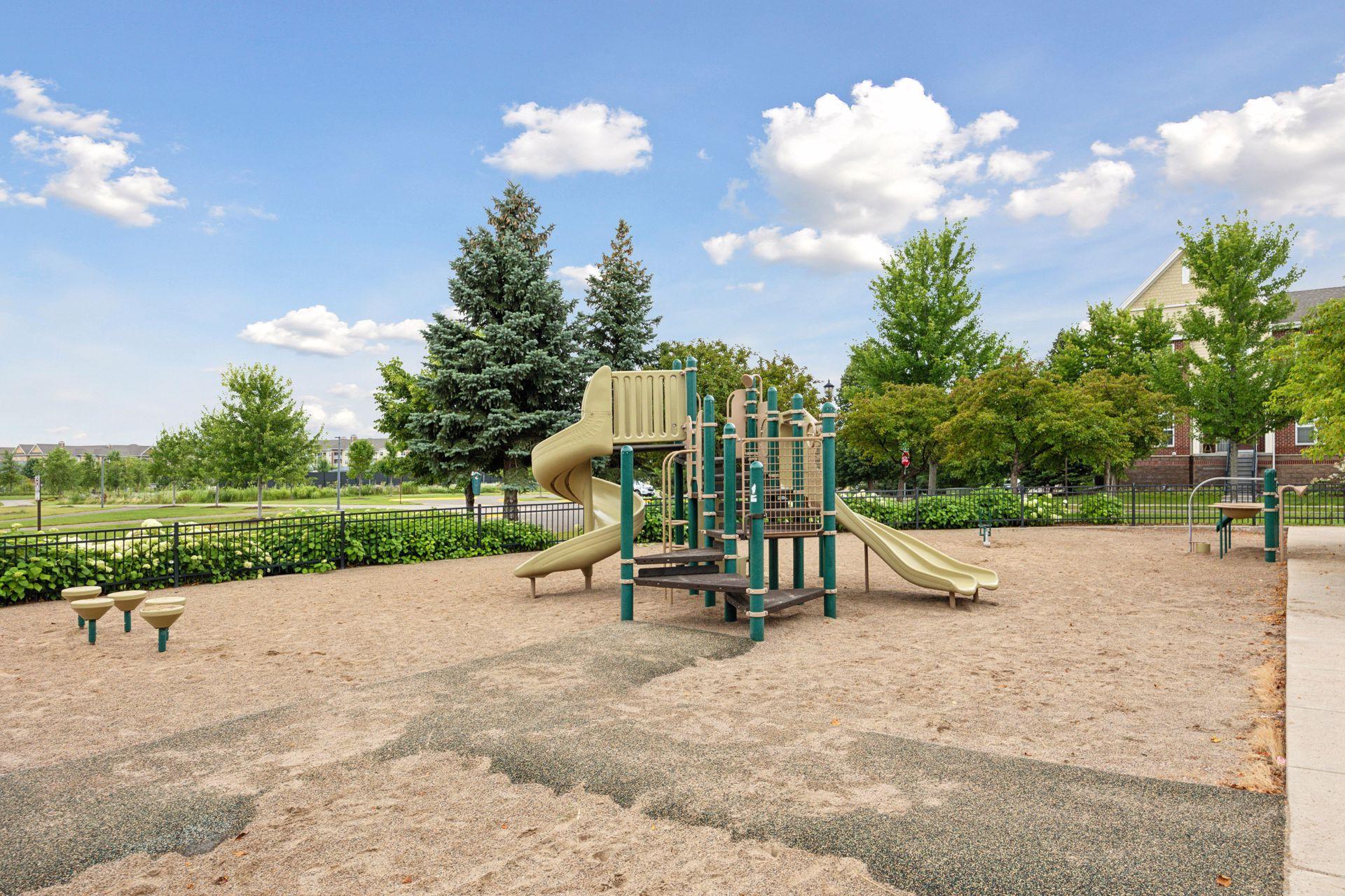 8068 Magnolia Lane N Unit: 161