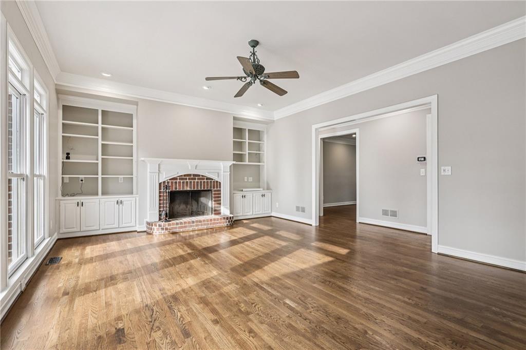 1306 Annapolis Way