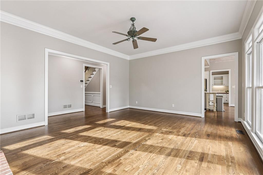 1306 Annapolis Way