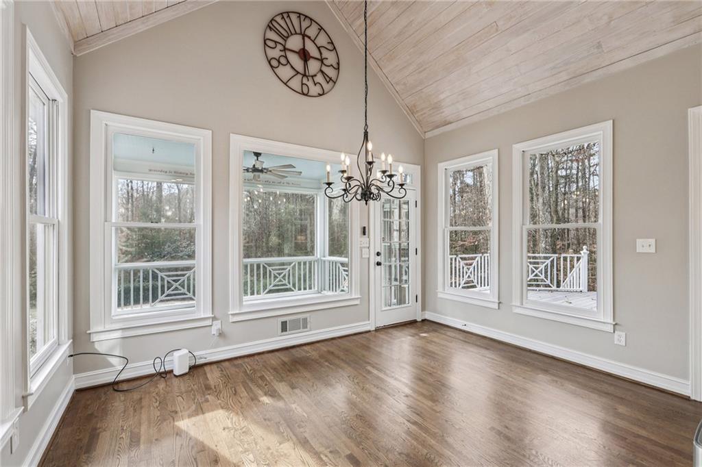 1306 Annapolis Way