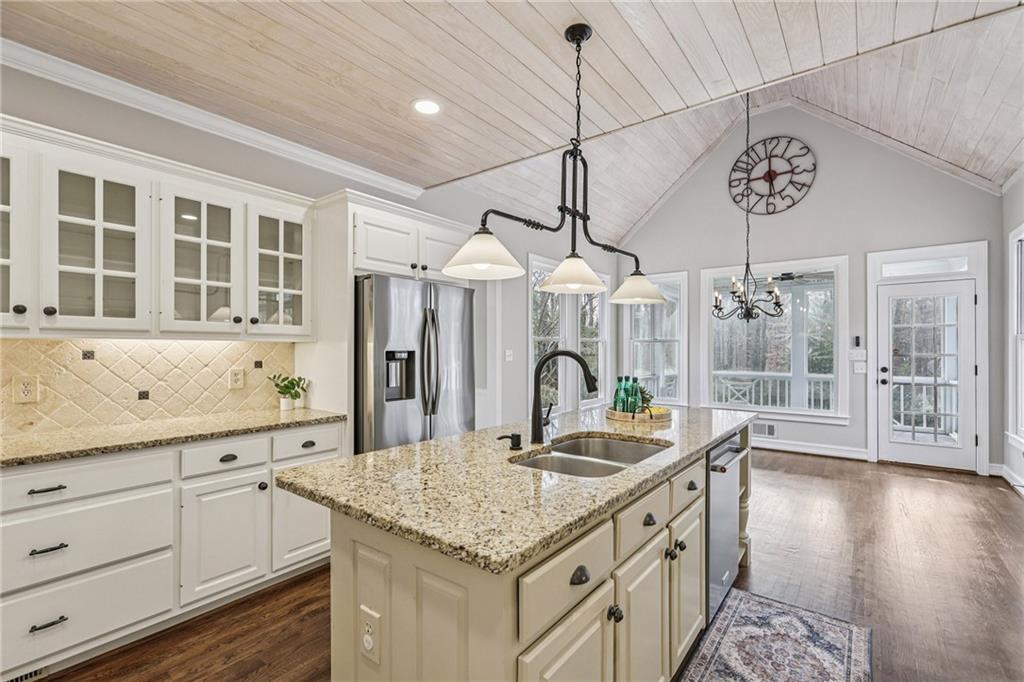 1306 Annapolis Way
