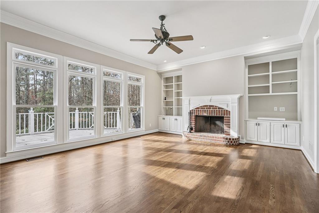 1306 Annapolis Way