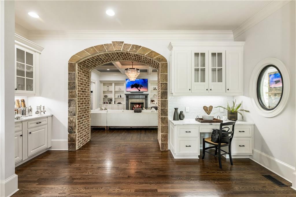 15595 Birmingham Highway