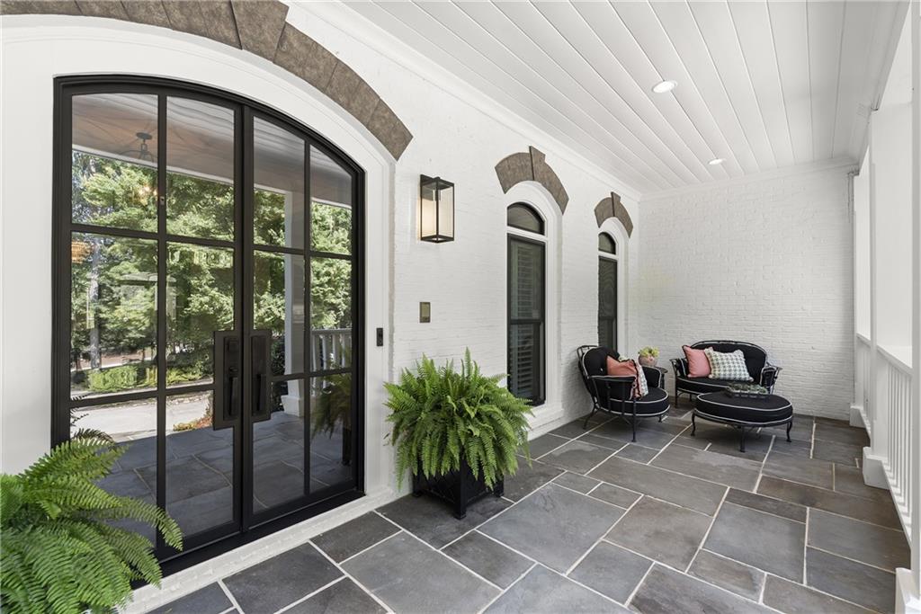 15595 Birmingham Highway