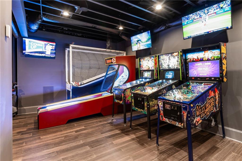 15595 Birmingham Highway