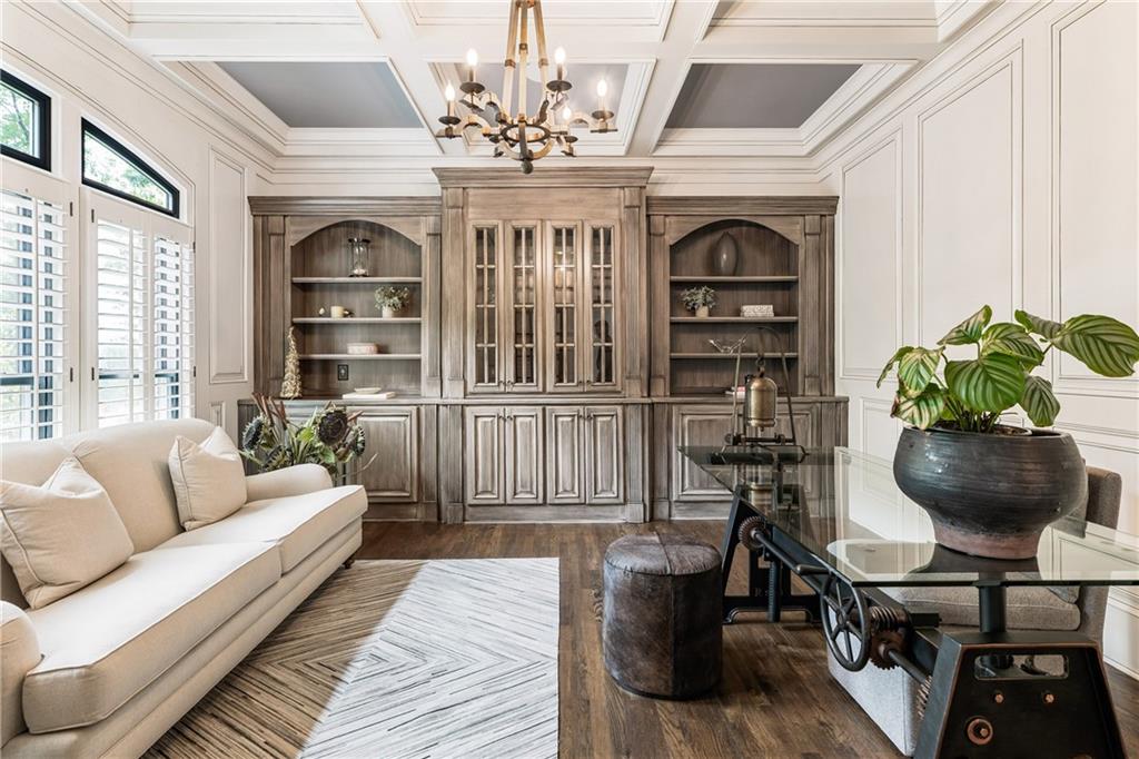 15595 Birmingham Highway