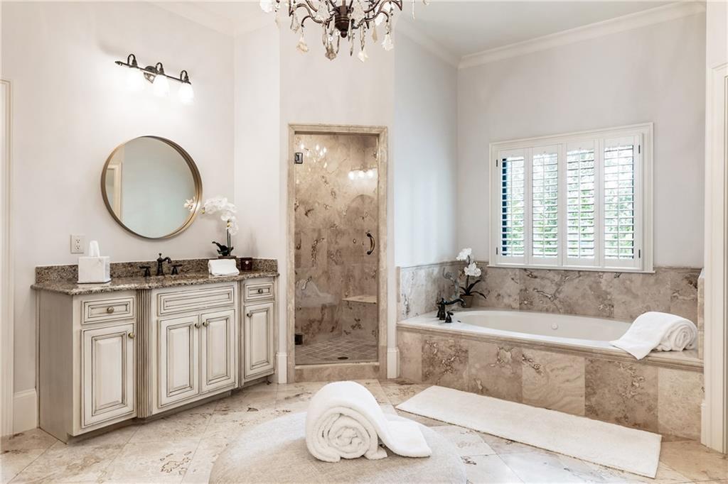 15595 Birmingham Highway