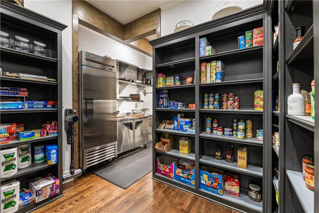 15595 Birmingham Highway