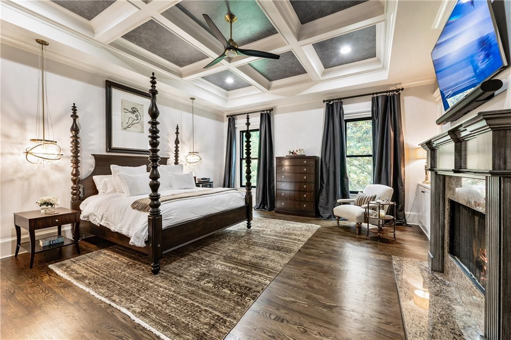 15595 Birmingham Highway