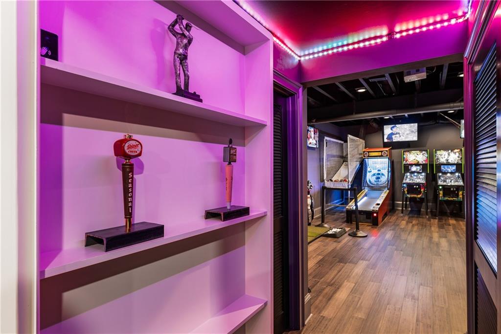 15595 Birmingham Highway