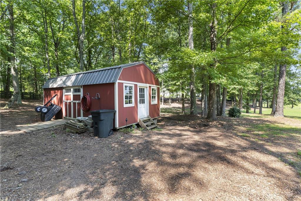 15595 Birmingham Highway