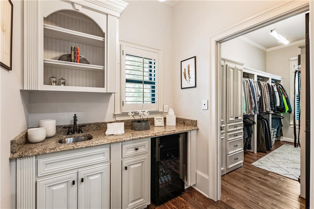 15595 Birmingham Highway