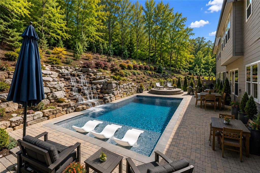 155 Horizon Hill