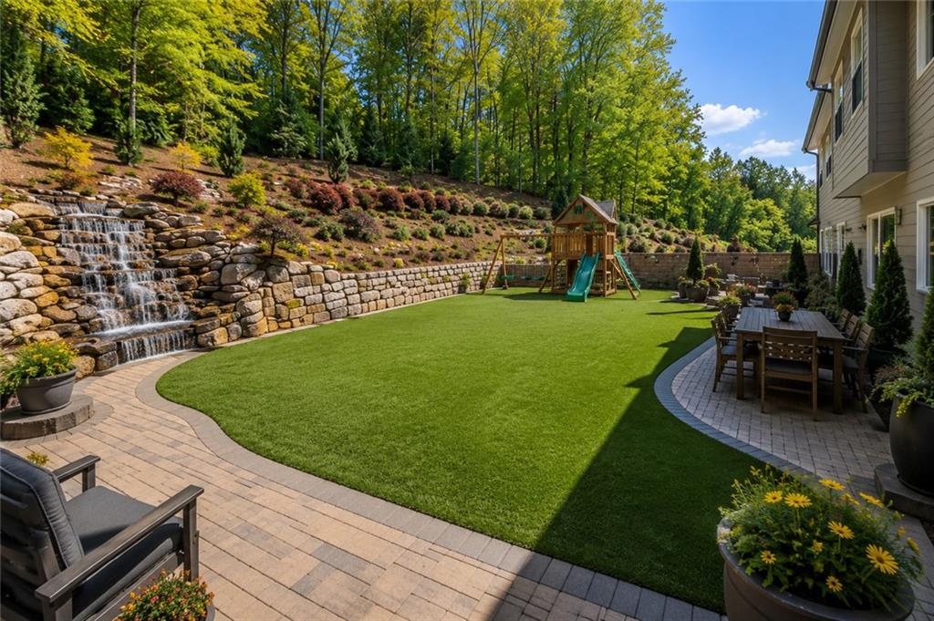 155 Horizon Hill