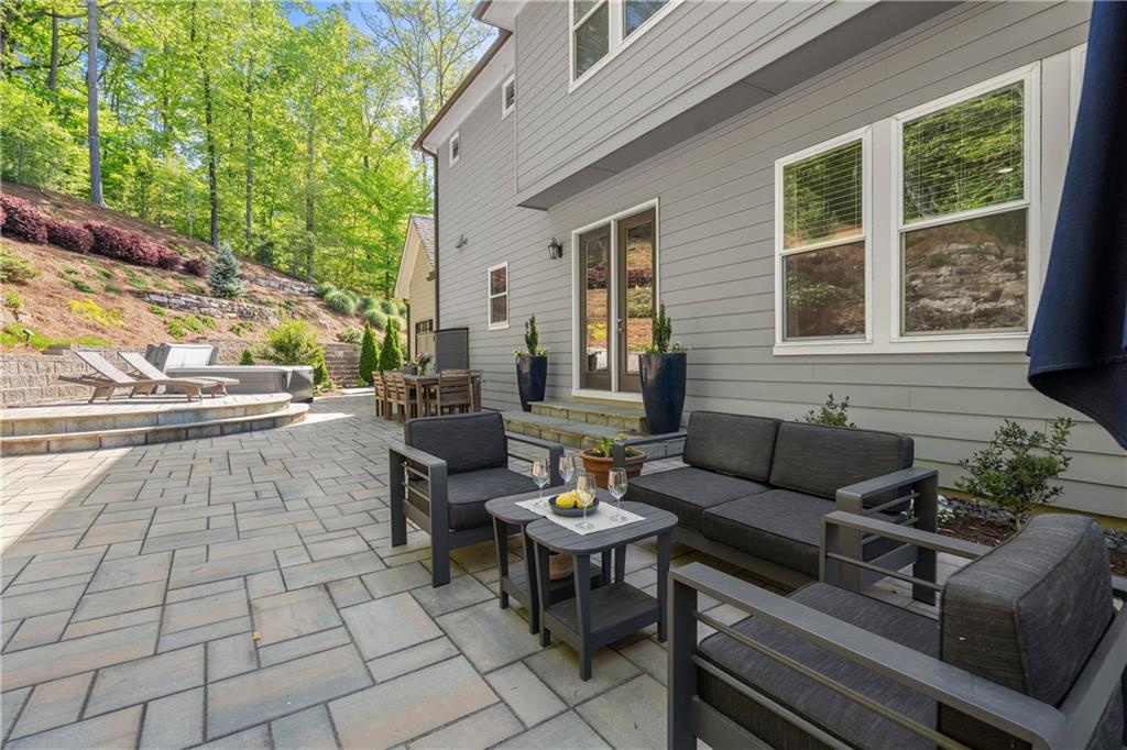 155 Horizon Hill