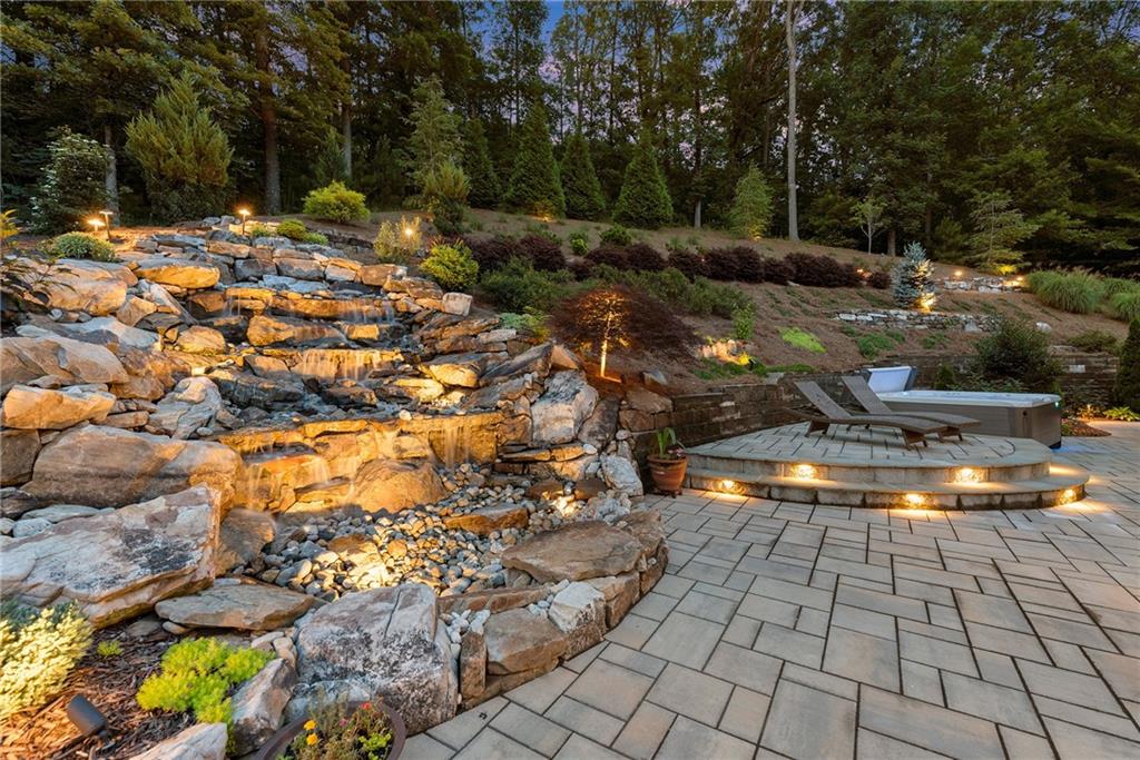 155 Horizon Hill