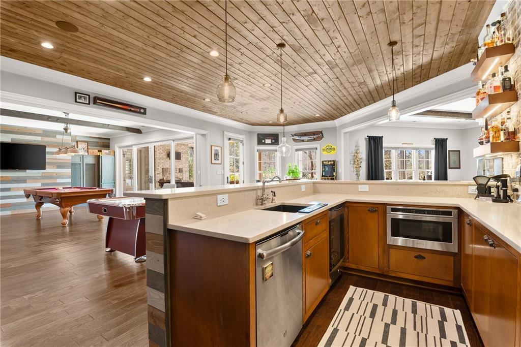 10145 Cedar Ridge Drive