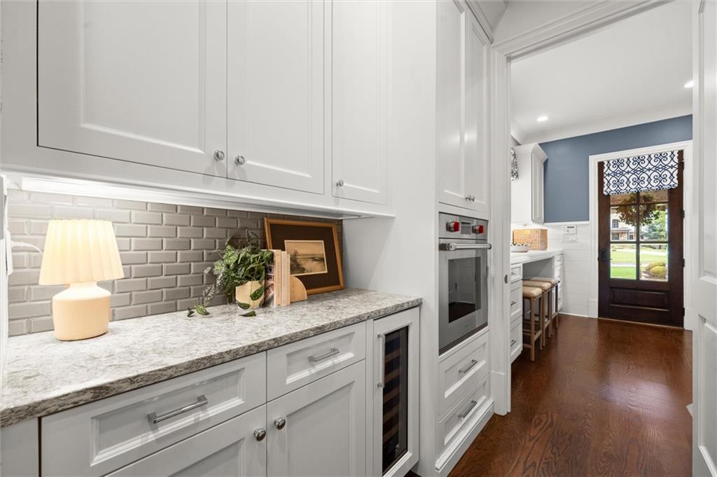 10145 Cedar Ridge Drive