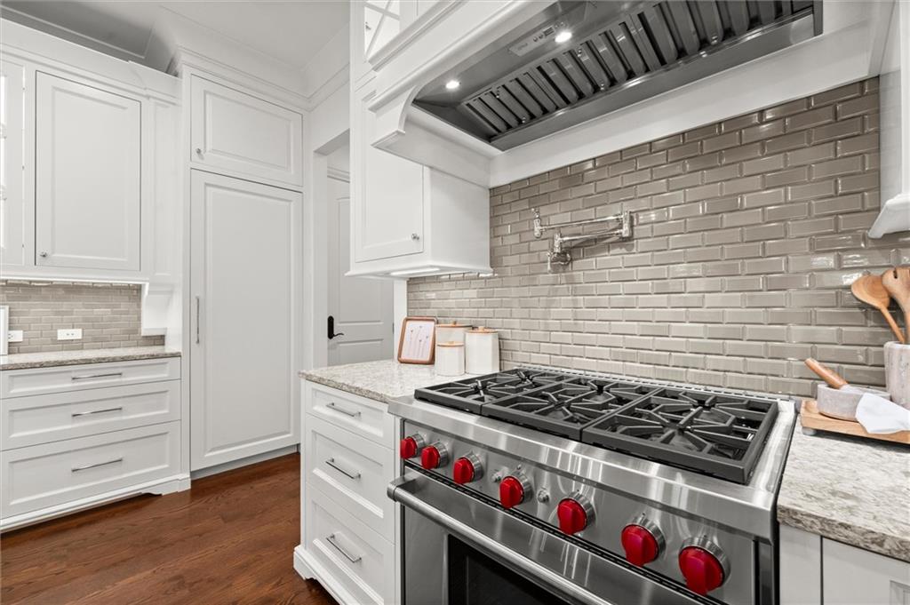 10145 Cedar Ridge Drive