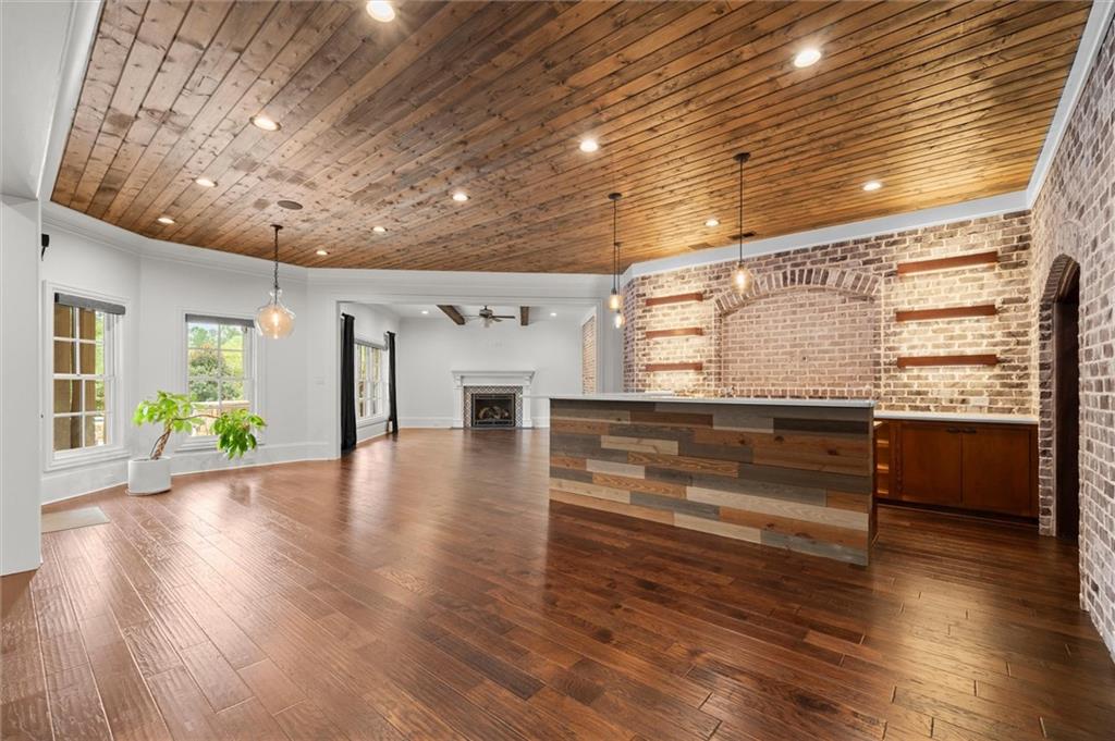 10145 Cedar Ridge Drive