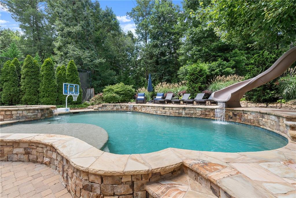 12902 Donegal Lane