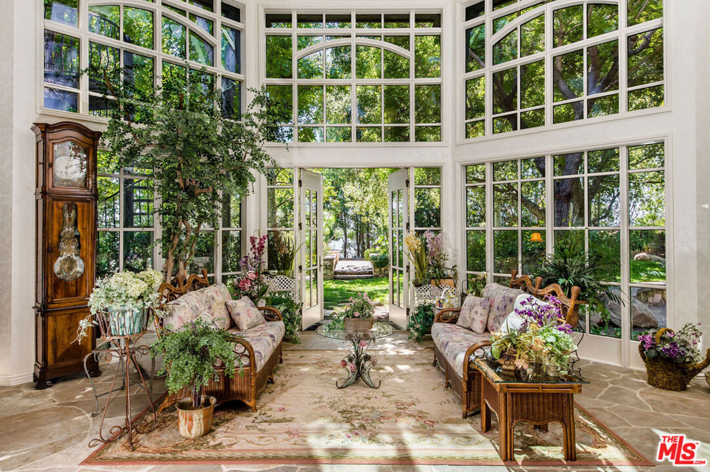 25010 Thousand Peaks Road