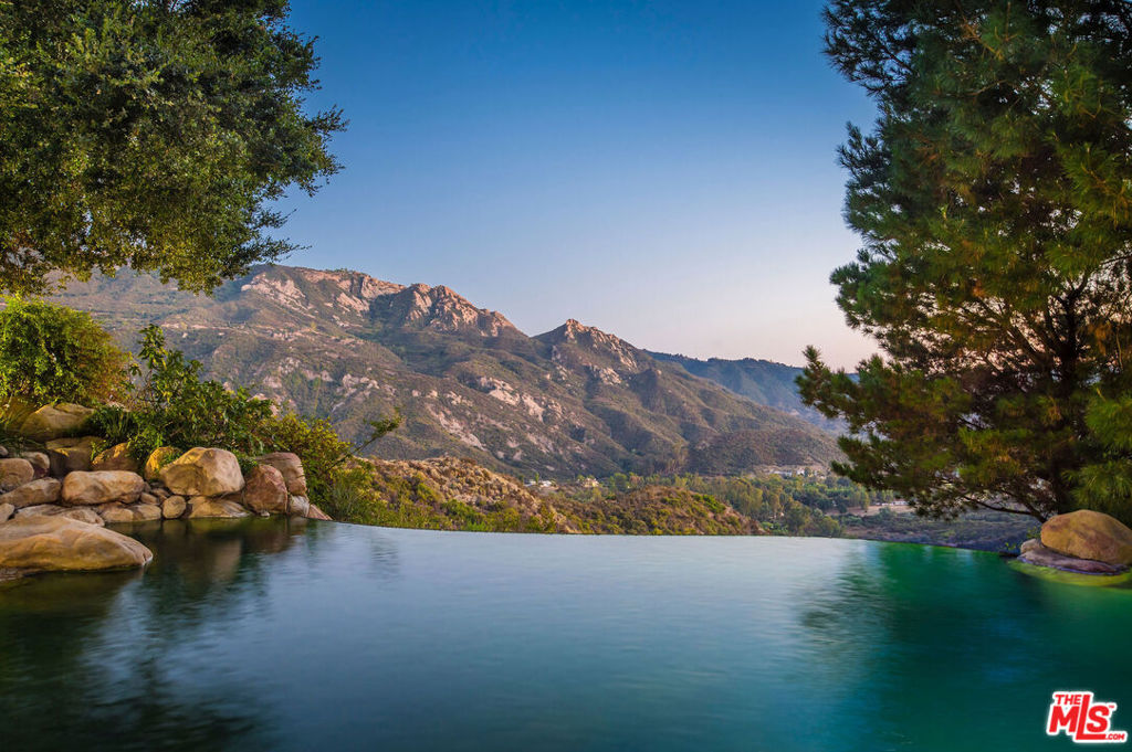 25010 Thousand Peaks Road