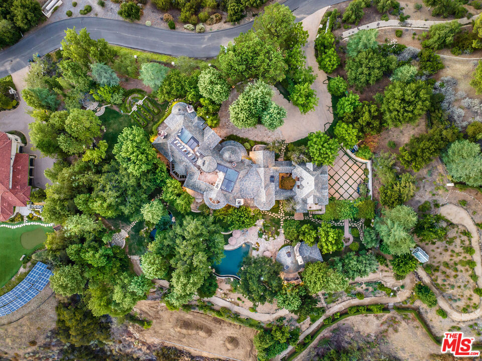 25010 Thousand Peaks Road