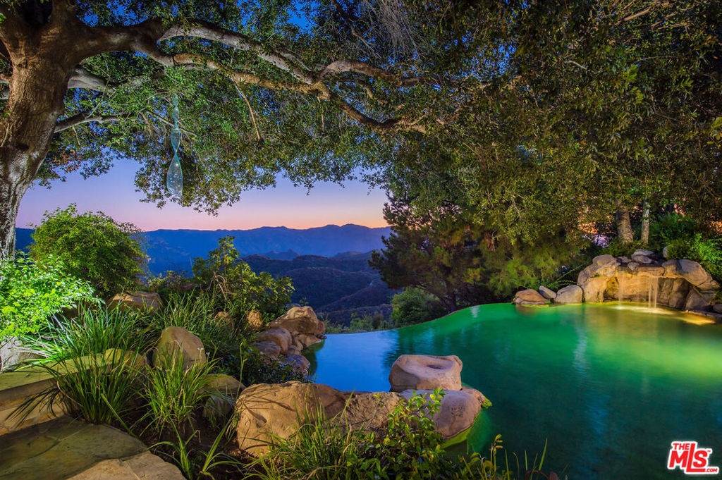 25010 Thousand Peaks Road