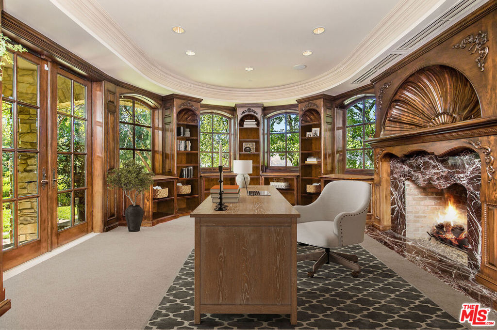 25010 Thousand Peaks Road