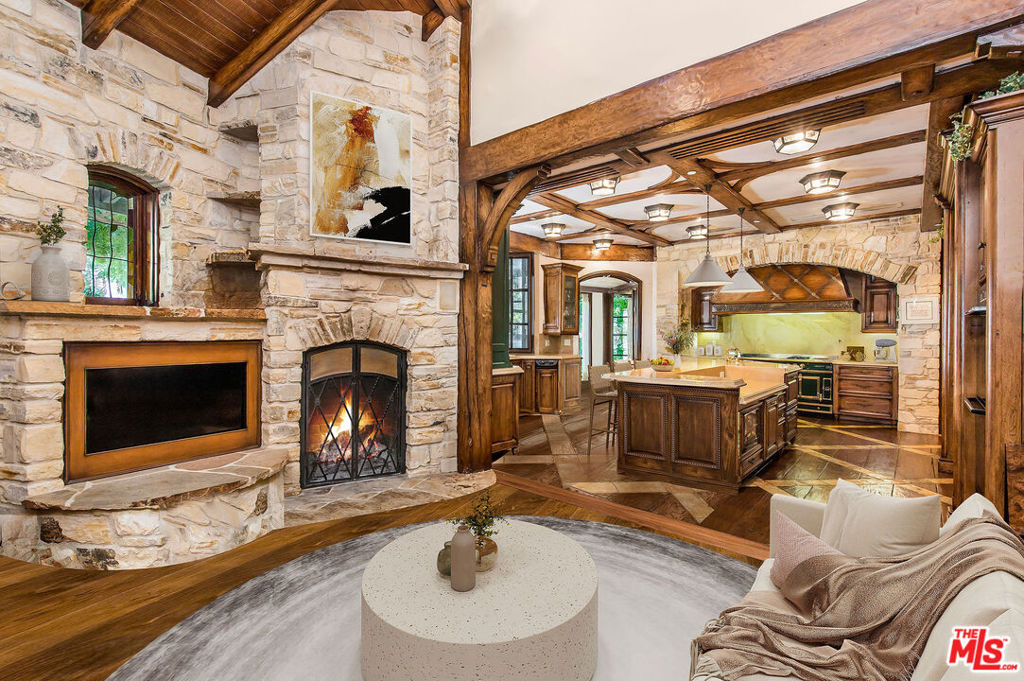 25010 Thousand Peaks Road