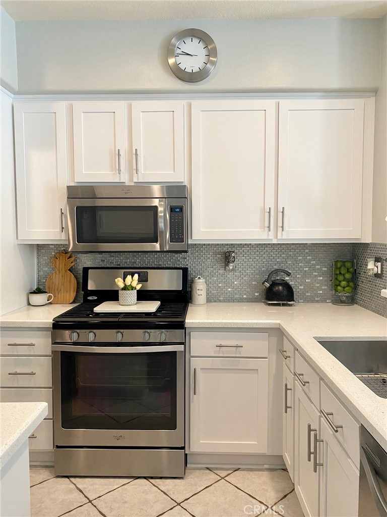 27037 Big Rapids Loop Unit: 3