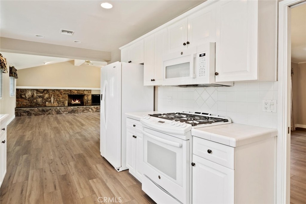 23309 Gilmore Street