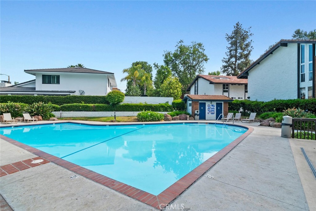 31525 Lindero Canyon Road 6