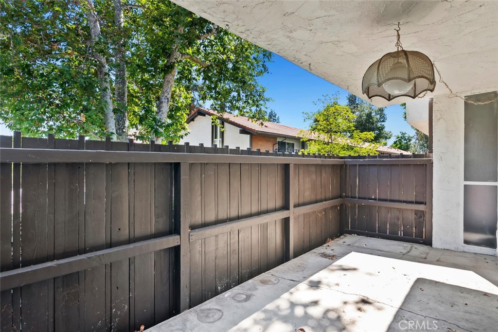 31525 Lindero Canyon Road 6