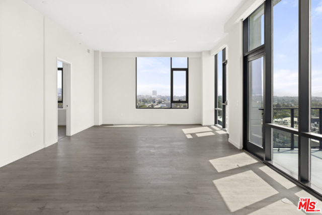 2435 S Sepulveda BLVD Unit: PH 201