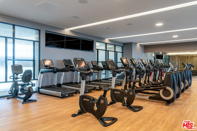 2435 S Sepulveda BLVD Unit: PH 201