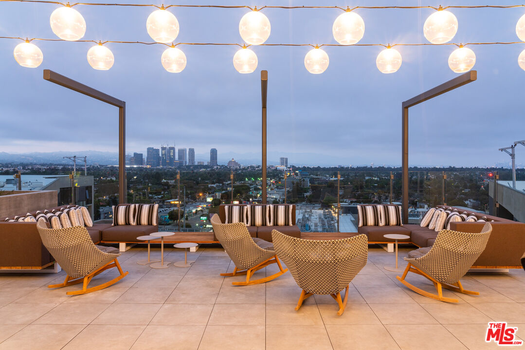 2435 S Sepulveda BLVD Unit: PH 213