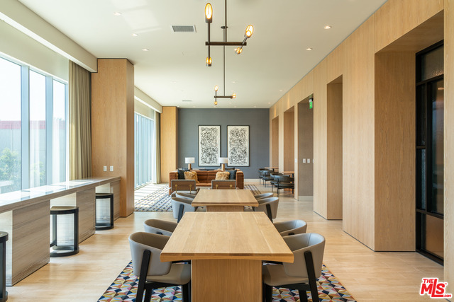 2435 S Sepulveda BLVD Unit: PH 219