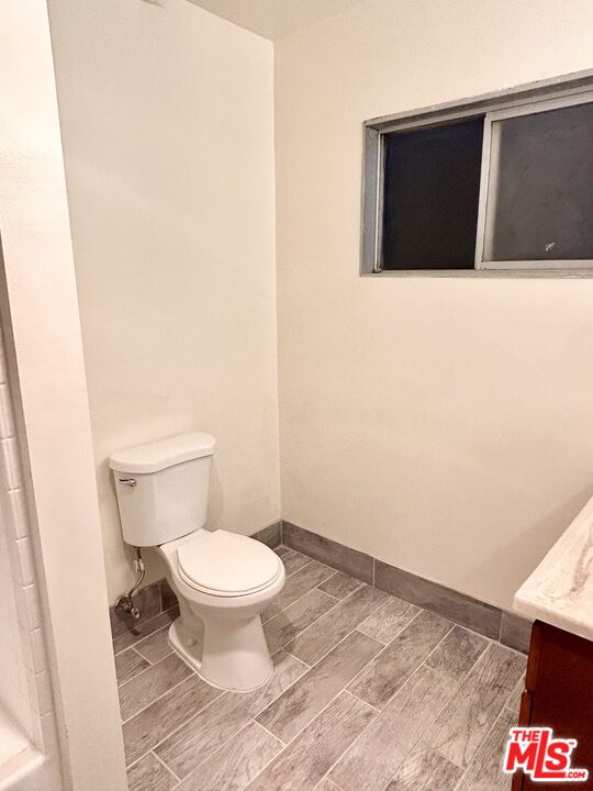 1868 10th St Unit: 1